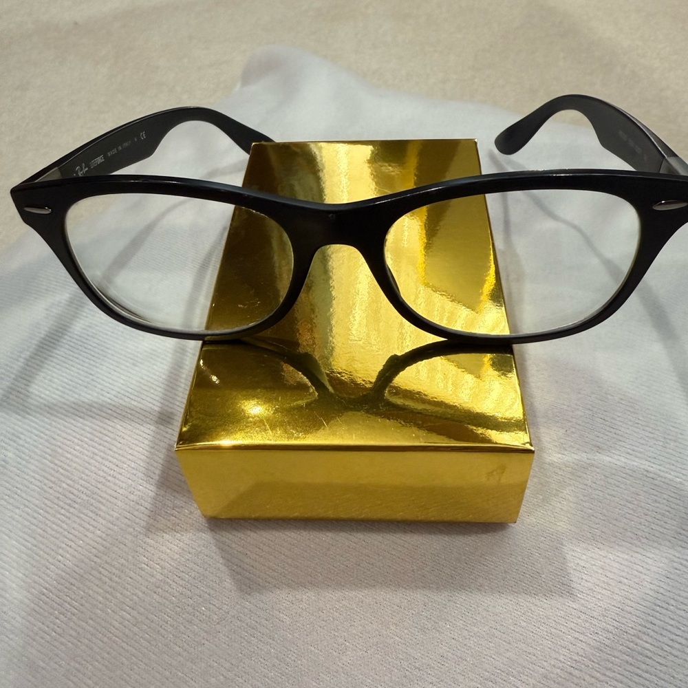 RAY-BAN
RB7032 Optics - Picture 4 of 8